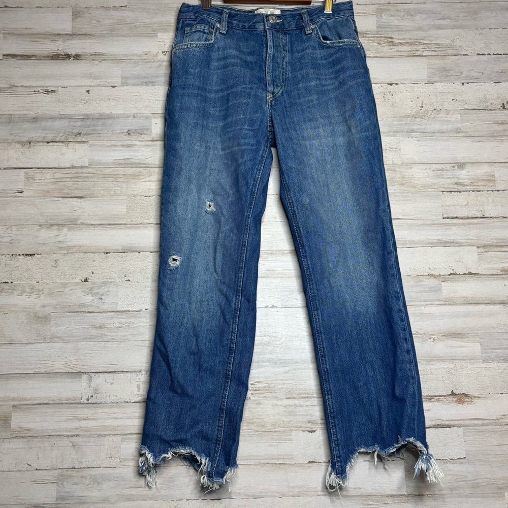 We The Free Free People Straight Leg Raw Hem Distressed Jeans Size 27